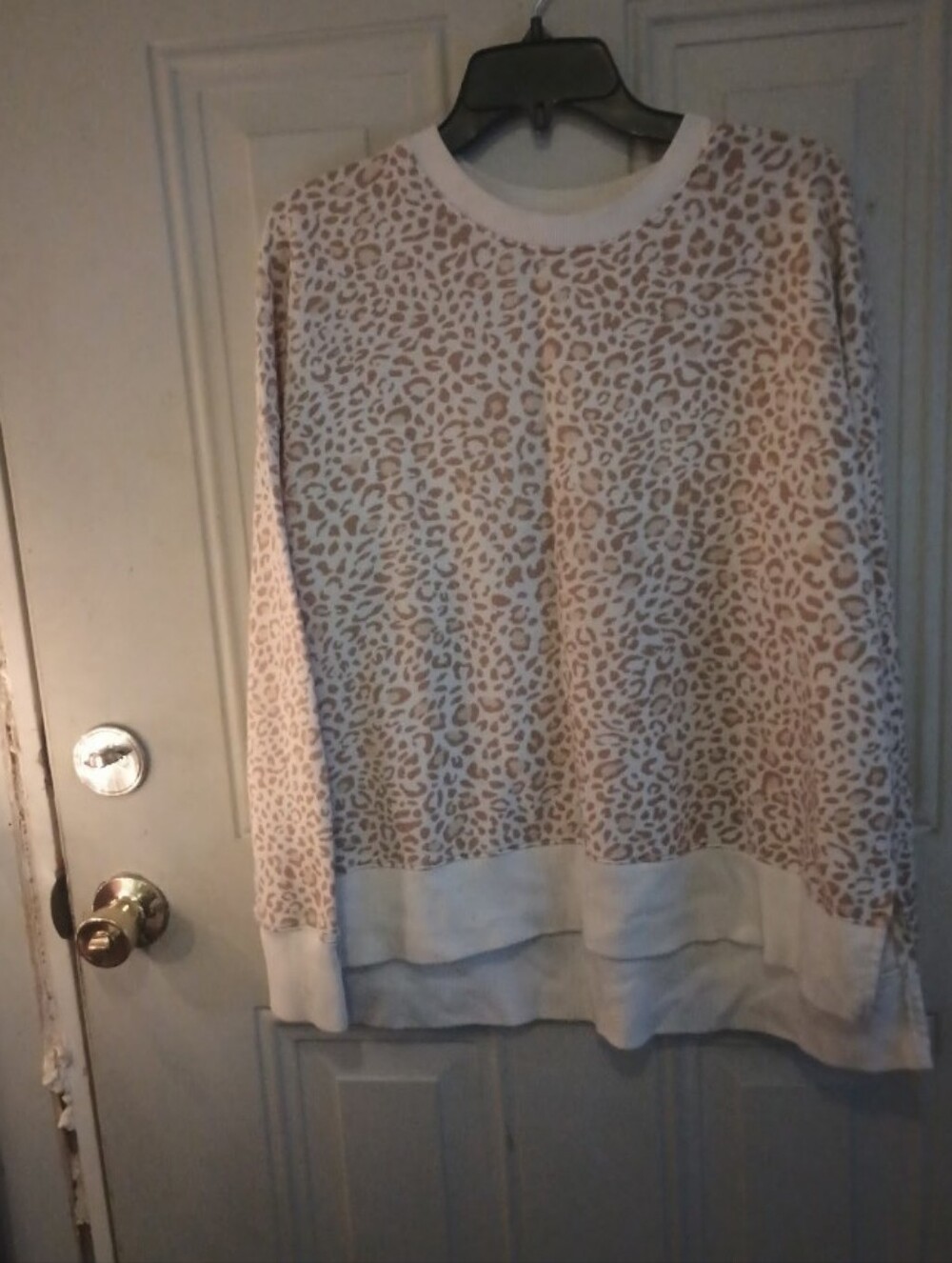 Women's Time And Tru Cheetah Print Sweatshirt